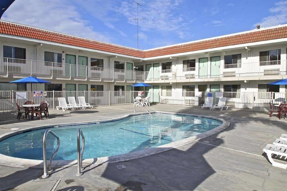 Park Inn By Radisson, Modesto Eksteriør billede