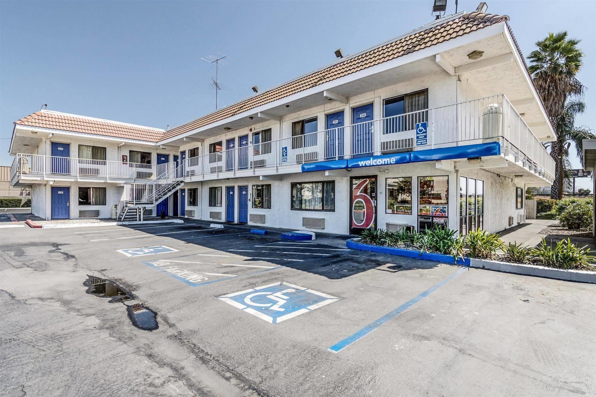 Park Inn By Radisson, Modesto Eksteriør billede